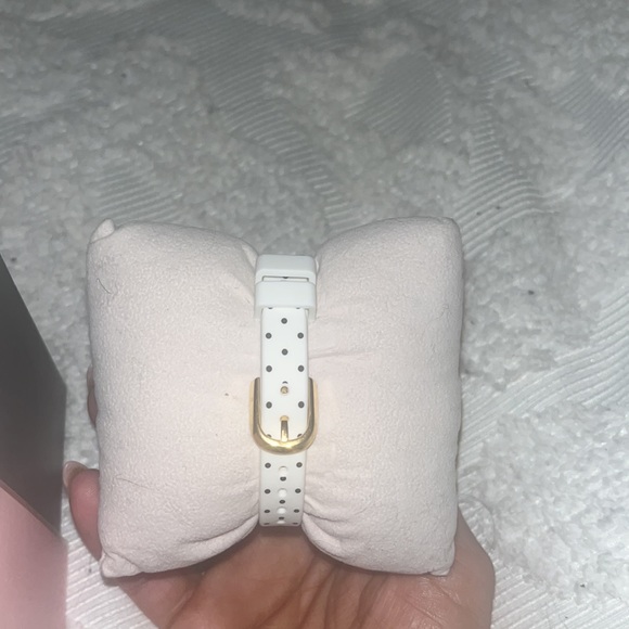 Kate Spade Black & White Polkadot Watch  NWT - Picture 4 of 5